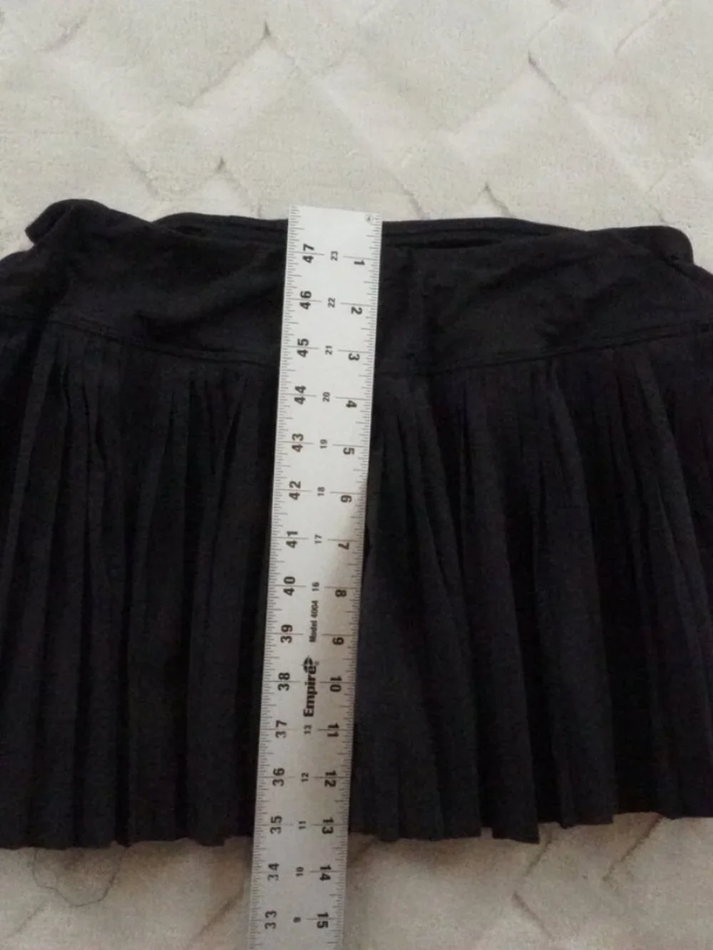 Lululemon Pleated Tennis Skirt Womens 10 Black athleisure Gym Yoga
